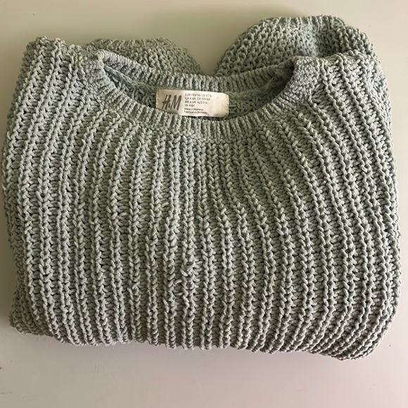 Girls H&M Knit Crop Sweater - Picture 3 of 3